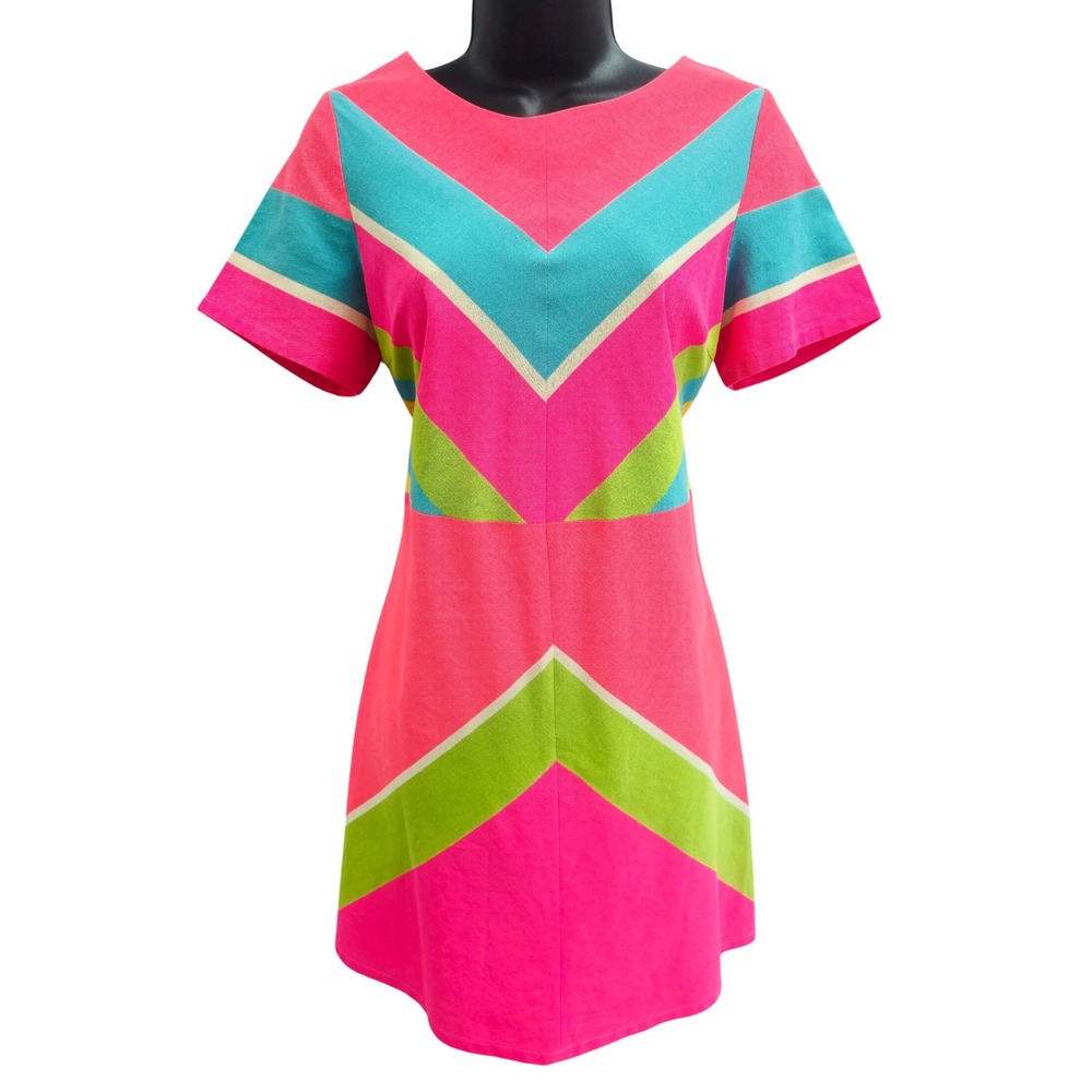 Julie Brown NYC Pink Chevron Linen Blend Shift Dress Size 6 Mod Short Sleeve